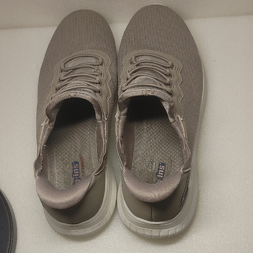 Skechers Women’s Bobs Slip Ins Sneakers, Size 8 Taupe Grey - Picture 6 of 6